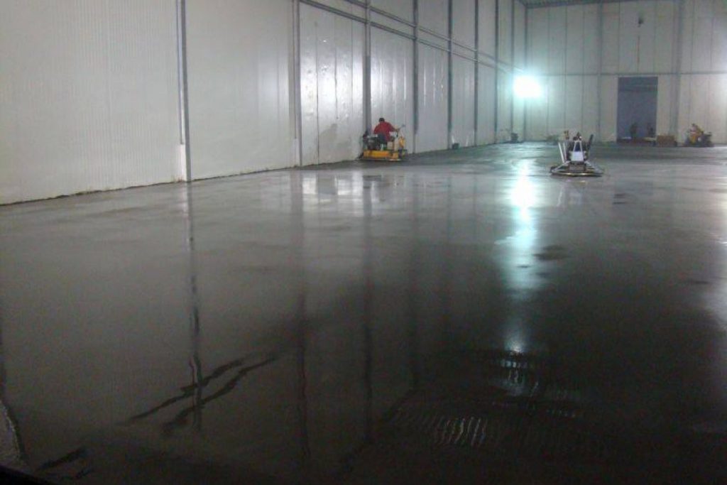 Cómo proteger los suelos de hormigón